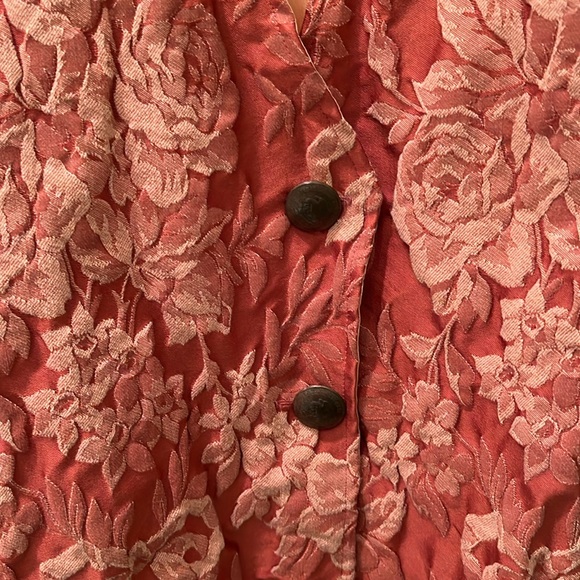 Floral Red Vest - Picture 2 of 4
